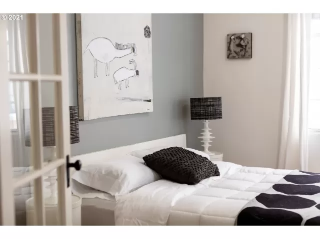 MLS: 21010644 Condo For Sale