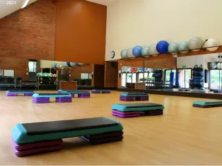 Photo #2: 21010768 Listing