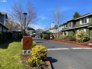 Photo #5: 21010768 Listing