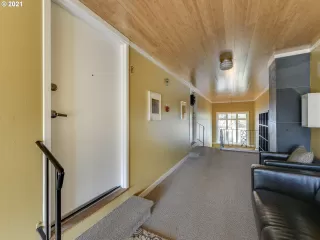 Photo #1: 21010874 Listing 