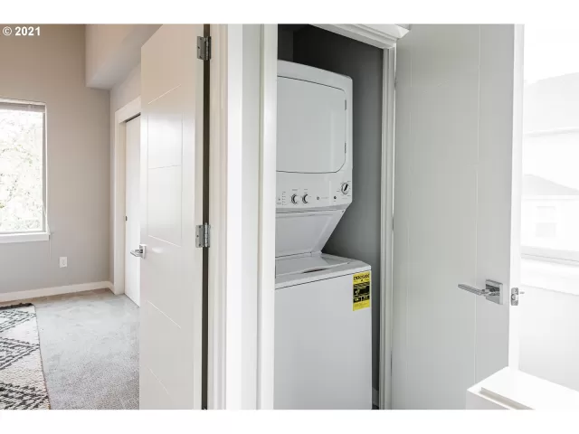 MLS: 21010958 Condo For Sale