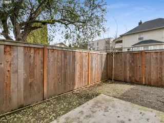 Photo #1: 21010958 Listing