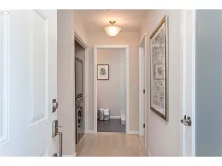 Photo #2: 21013578 Listing