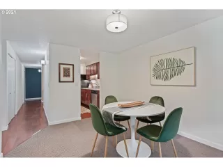 Photo #1: 21013701 Listing