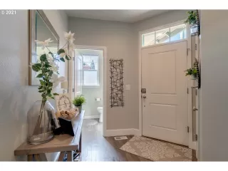 Photo #6: 21013790 Listing 