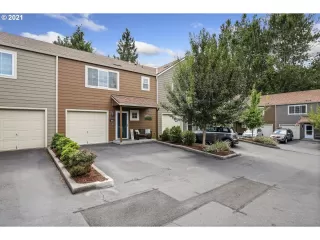 Photo #3: 21013897 Listing