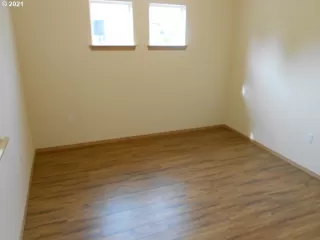 Photo #1: 21014056 Listing