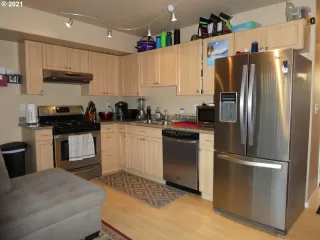 Photo #2: 21014944 Listing 