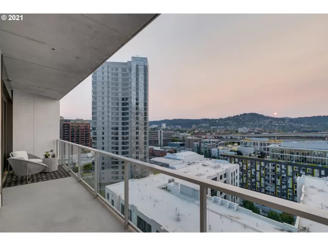 MLS: 21015788 Condo For Sale