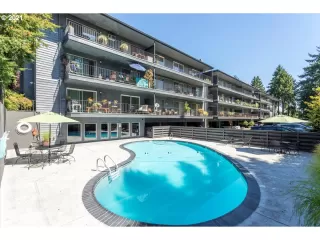 Photo #1: 21017181 Listing