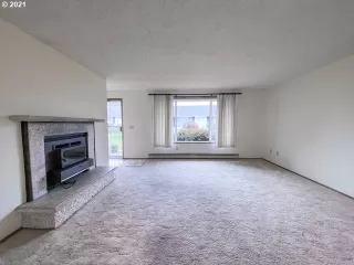 Photo #1: 21017623 Listing