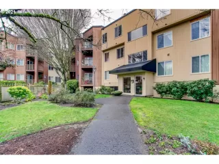 Photo #2: 21018283 Listing