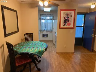 Photo #3: 21018526 Listing 