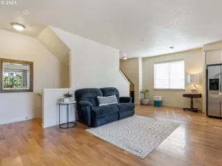 Photo #1: 21019768 Listing