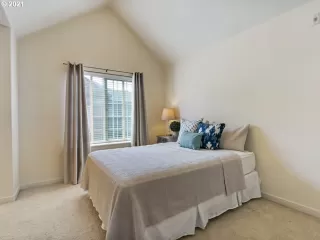 Photo #6: 21019768 Listing