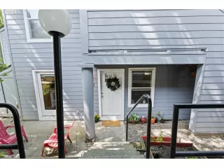 Photo #5: 21021239 Listing 