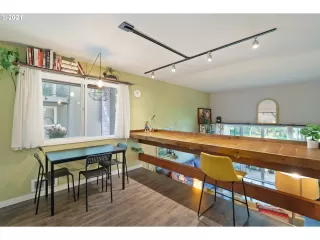 Photo #6: 21021239 Listing 