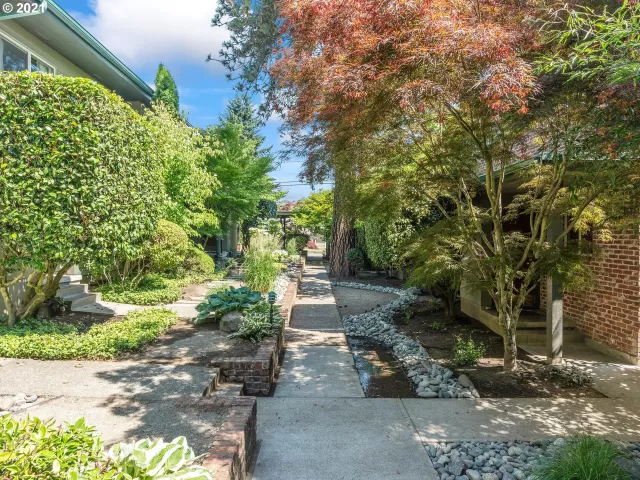 MLS: 21022321 Condo For Sale