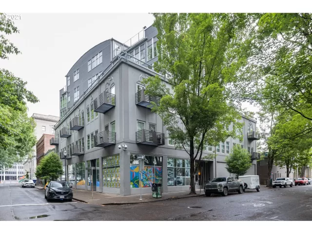 MLS: 21022753 Condo For Sale