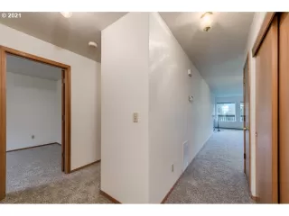 Photo #2: 21022839 Listing 