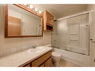 Photo #3: 21022839 Listing 