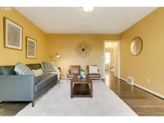 Photo #6: 21024316 Listing 