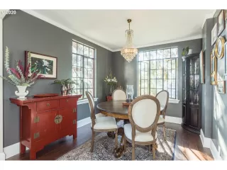 Photo #4: 21025098 Listing