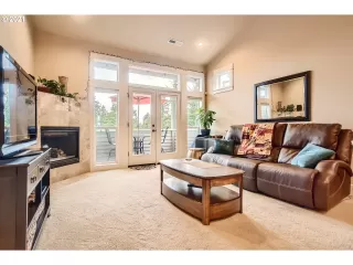 Photo #1: 21025749 Listing 