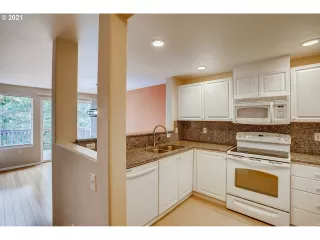 Photo #3: 21027024 Listing