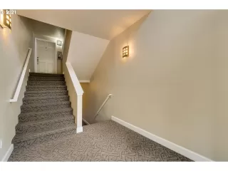 Photo #1: 21027183 Listing