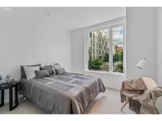 Photo #4: 21028312 Listing 