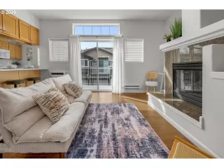 Photo #6: 210285532 Listing 