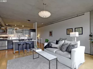 Photo #4: 21029216 Listing 