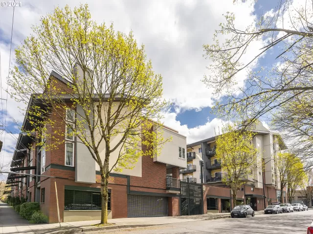 MLS: 21030145 Condo For Sale