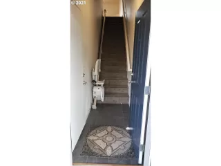 Photo #3: 21030718 Listing