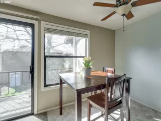 Photo #2: 21031824 Listing 