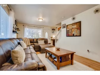 Photo #4: 21032006 Listing