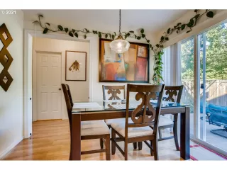 Photo #6: 21032006 Listing