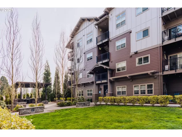 MLS: 21033888 Condo For Sale
