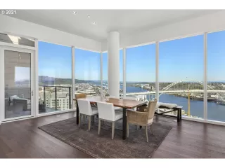 Photo #1: 21034282 Listing