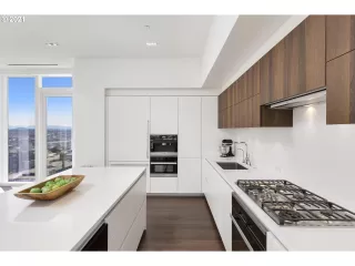 Photo #4: 21034282 Listing