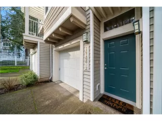 Photo #1: 21035084 Listing