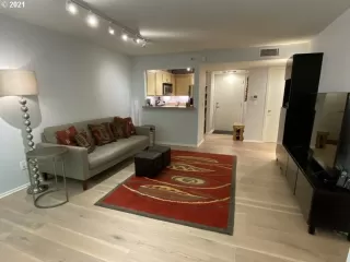 Photo #3: 21035655 Listing 