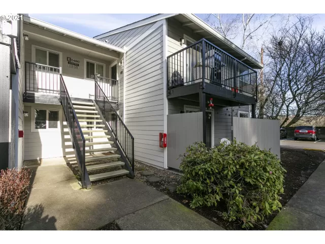 MLS: 21036434 Condo For Sale