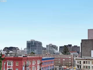 Photo #4: 21036668 Listing