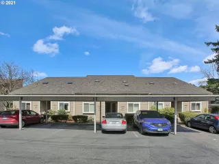 Photo #1: 21037150 Listing