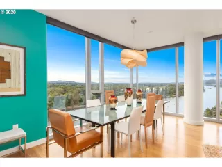 Photo #3: 21037628 Listing