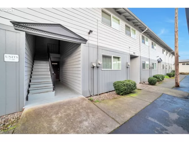 MLS: 21037915 Condo For Sale