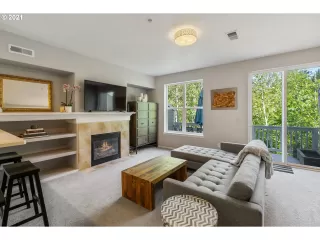 Photo #2: 21037922 Listing