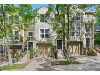 Photo #6: 21037922 Listing